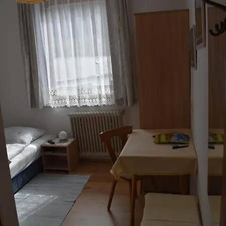 Bed & Breakfast Alpengasthof Schuster 2*