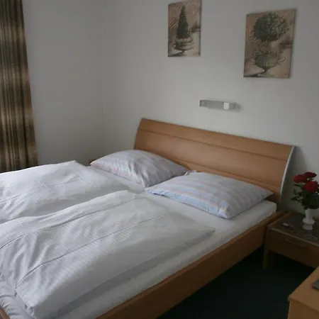 Bed & Breakfast Alpengasthof Schuster 2*