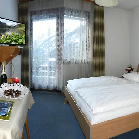 Bed & Breakfast Alpengasthof Schuster 2*